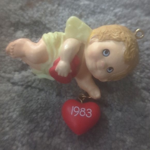 1983 Cupid Hallmark ornament - Rare! - Picture 11 of 12